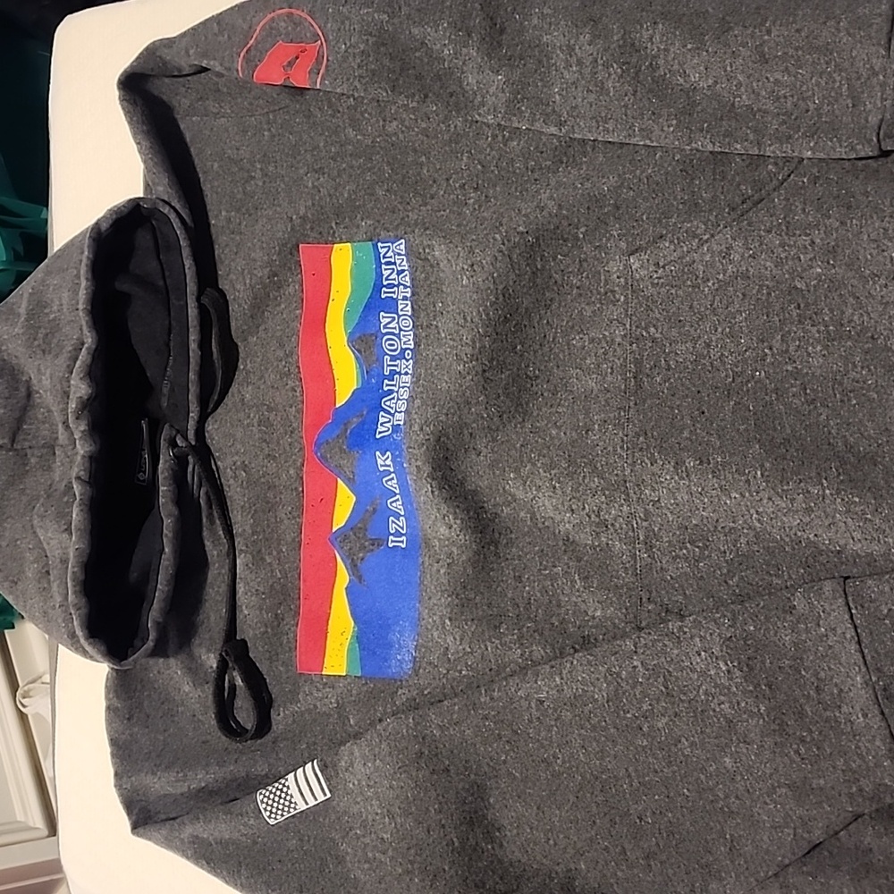 Izaak Walton Inn Staff Sweatshirt